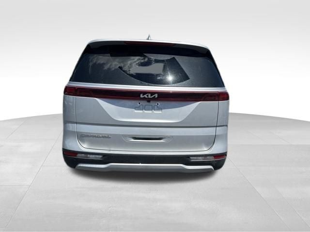 2022 Kia Carnival LX