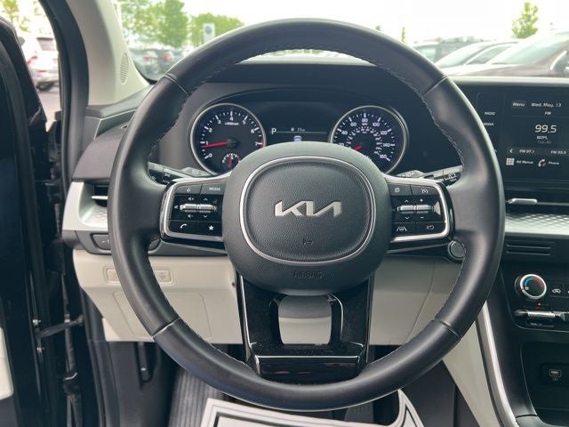 2023 Kia Carnival LX Seat Package