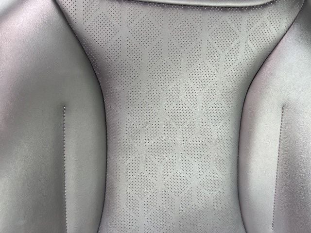 2023 Kia Carnival LX Seat Package