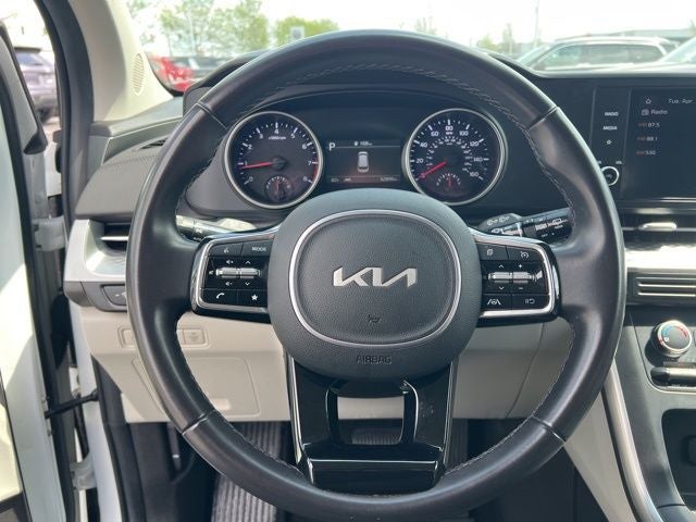 2024 Kia Carnival LX