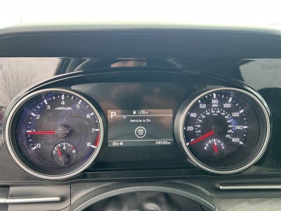 2024 Kia Carnival EX