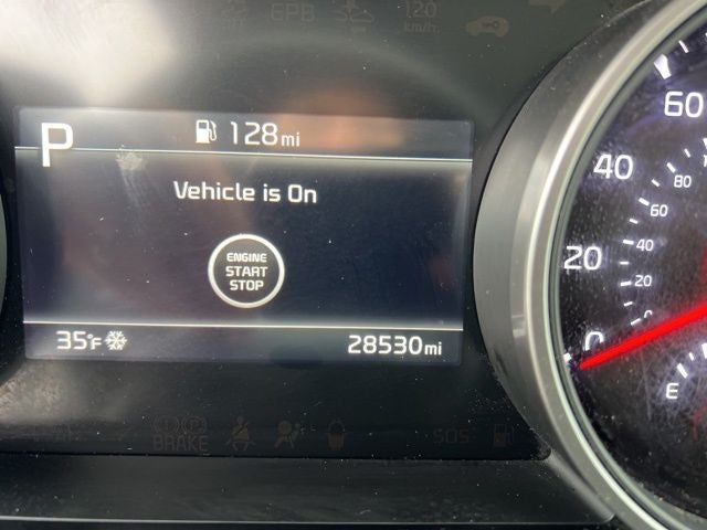 2024 Kia Carnival EX