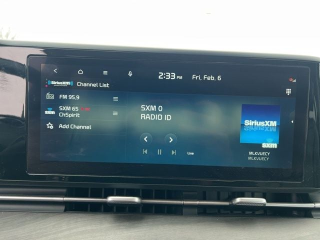 2024 Kia Carnival EX