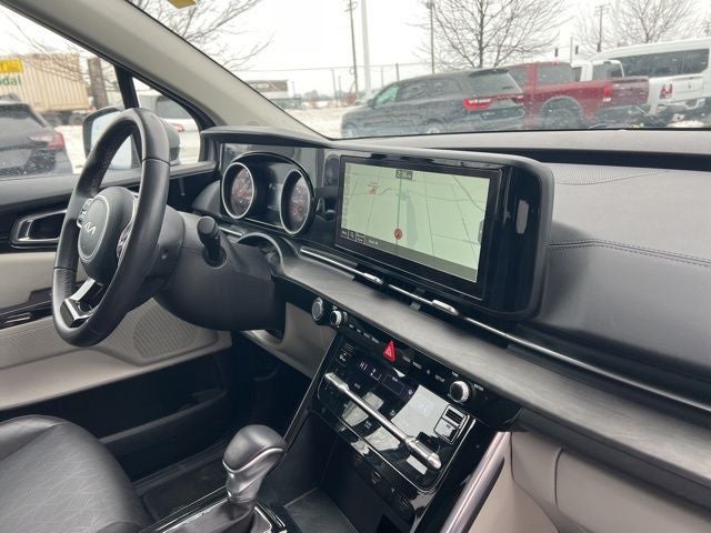 2024 Kia Carnival EX