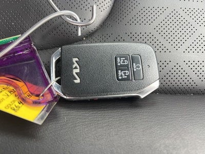 2024 Kia Carnival EX