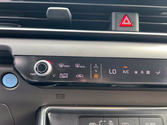 2025 Kia Carnival EX