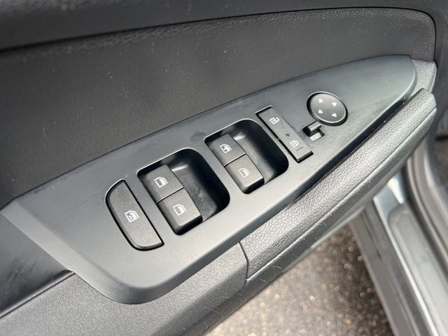 2025 Kia Sportage Hybrid LX