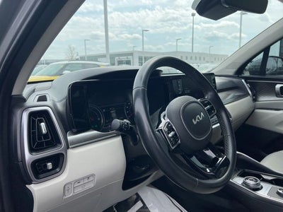 2023 Kia Sorento Hybrid EX