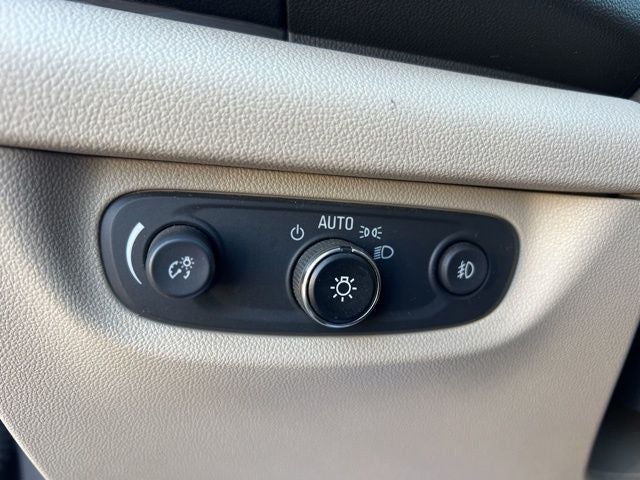 2020 Buick Regal Essence