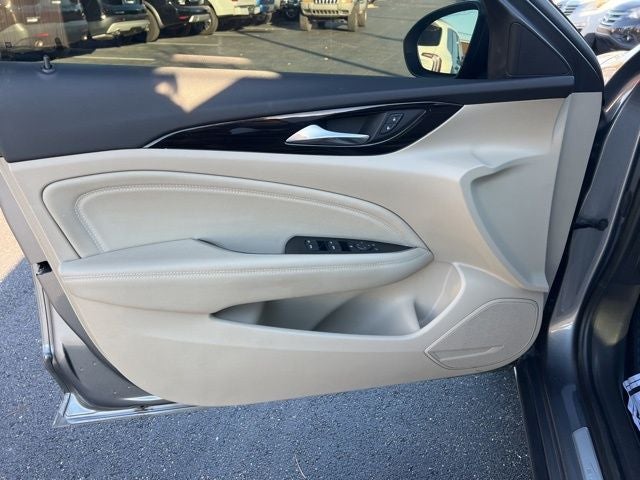 2020 Buick Regal Essence