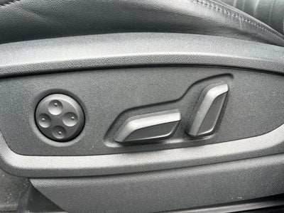 2024 Audi Q5 45 S line Premium quattro