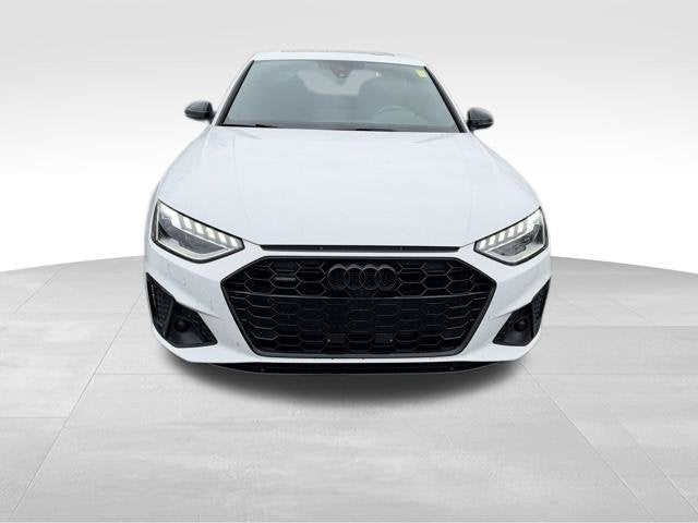 2023 Audi A4 45 S line Prestige quattro