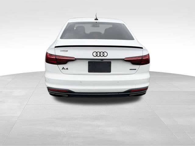 2023 Audi A4 45 S line Prestige quattro