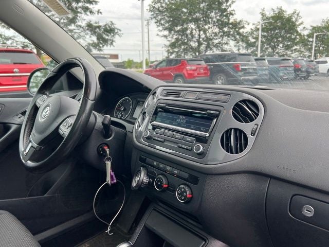 2013 Volkswagen Tiguan S 4Motion