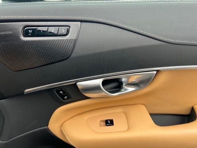 2024 Volvo XC90 Ultimate