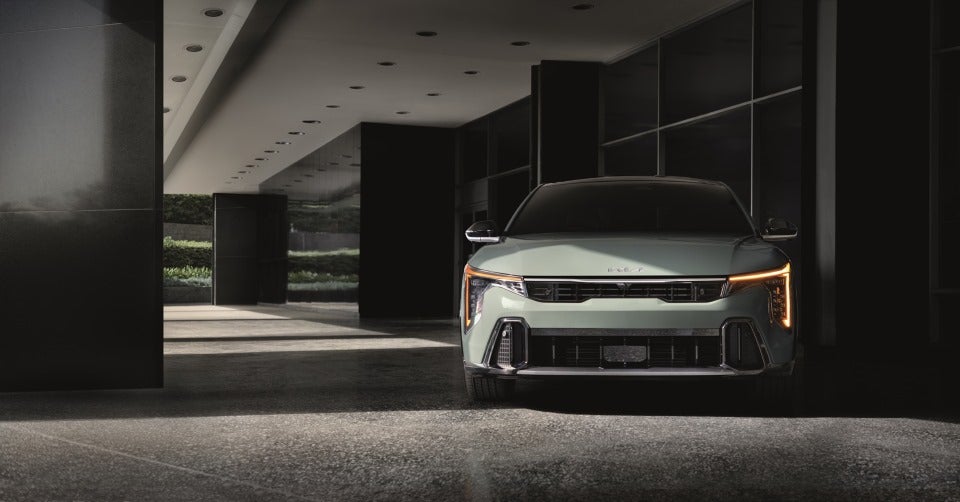 Kia K4 front design and grille